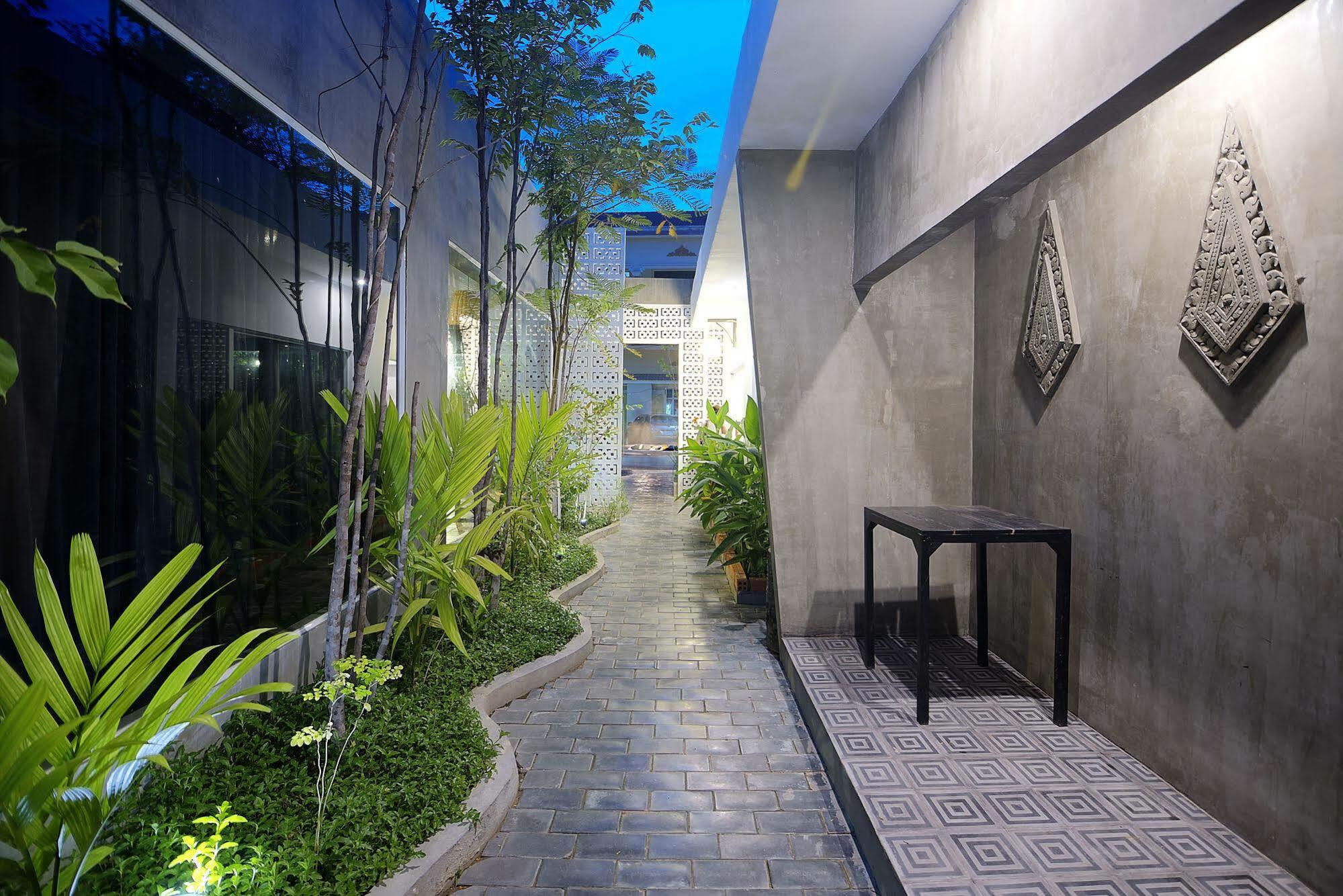 Fancy Boutique Villa Hotel Ciudad de Siem Riep Exterior foto