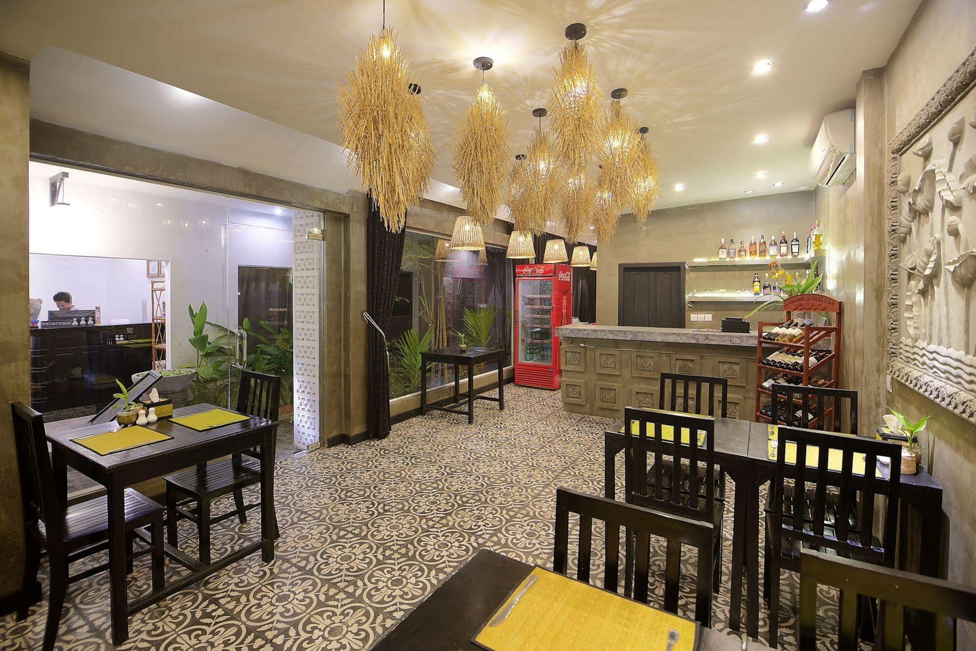 Fancy Boutique Villa Hotel Ciudad de Siem Riep Exterior foto